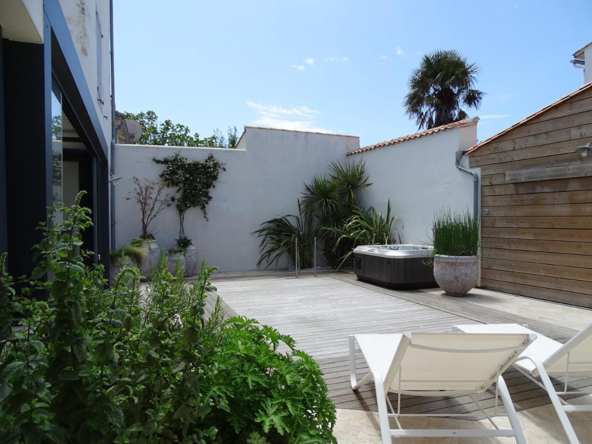 Maison Le Clos Neraud Avec Piscine Et Spa Saint-Martin-de-Ré Buitenkant foto